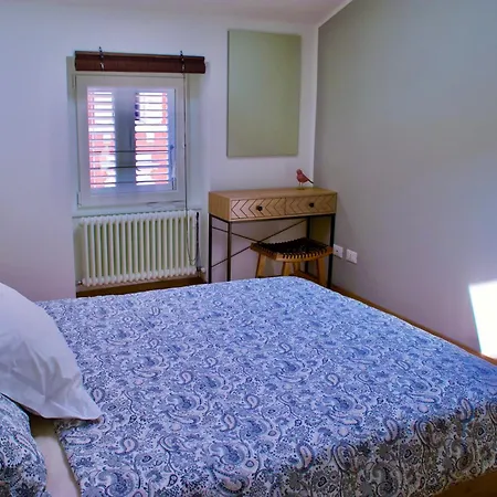 Casa Di Zeno 18 *
